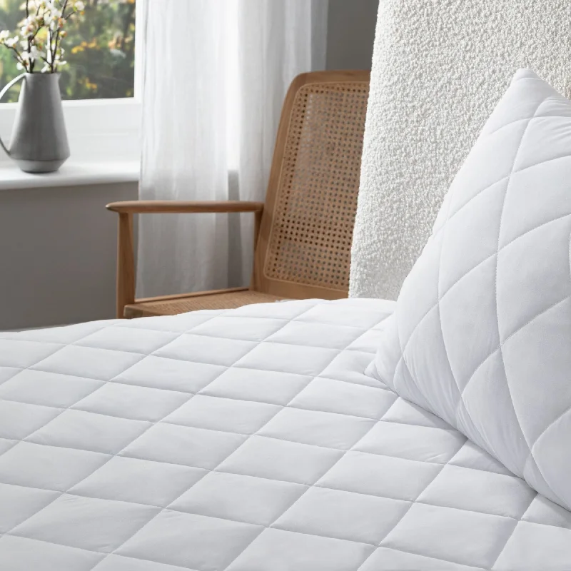 Gel - infused memory foam mattresses for cooler sleepAllergy Defence Mattress Protector