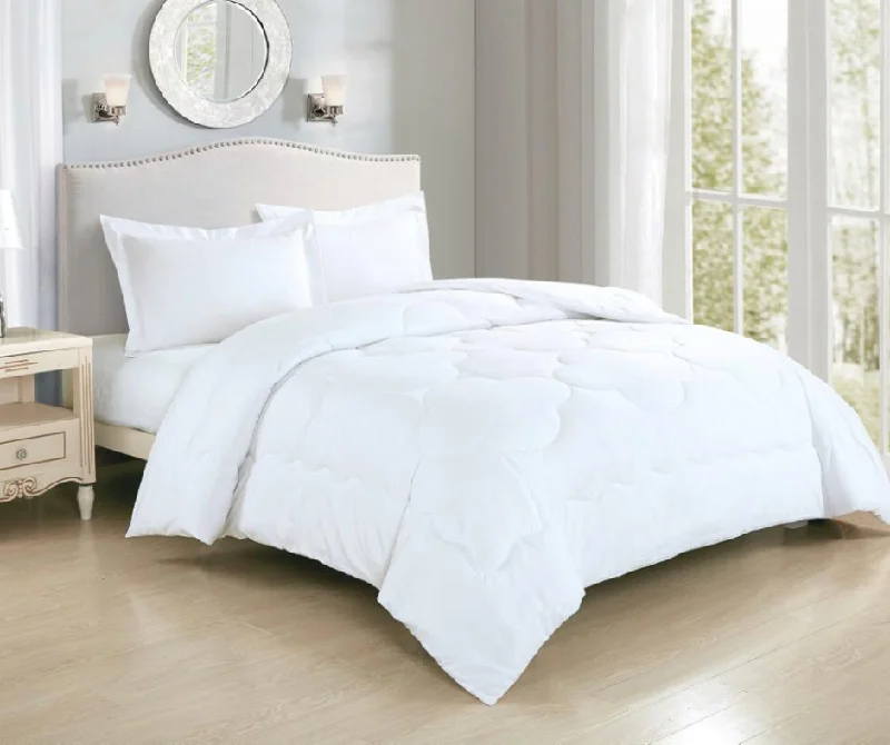 Silk - filled comforters for a luxurious and smooth touchClassic Comforter - White