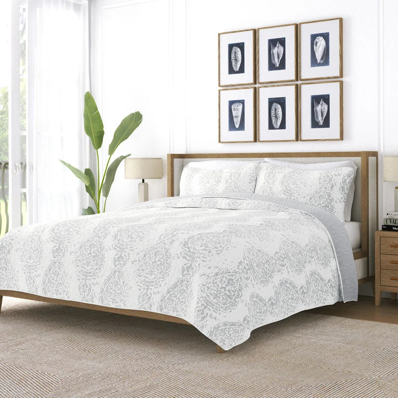 Queen - size comforters for standard queen - sized mattressesClassic Damask Light Gray Reversible Pattern Quilt Coverlet Set Ultra Soft Microfiber Bedding