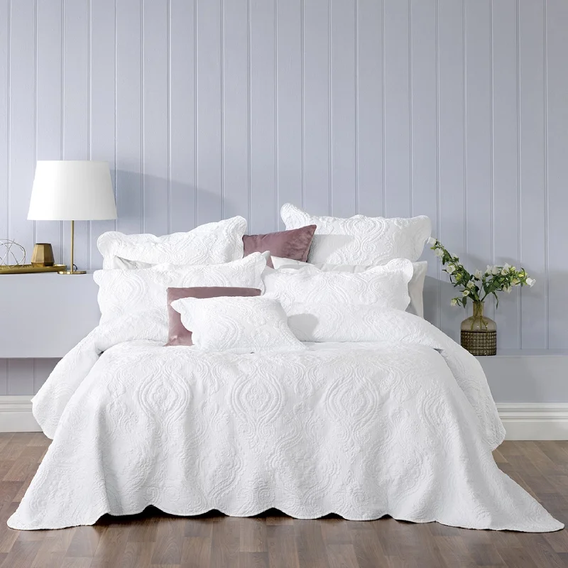 tropical style bedspreads with palm leaves and bright colors for a vacation - like vibeCordelia Bedspread Set White