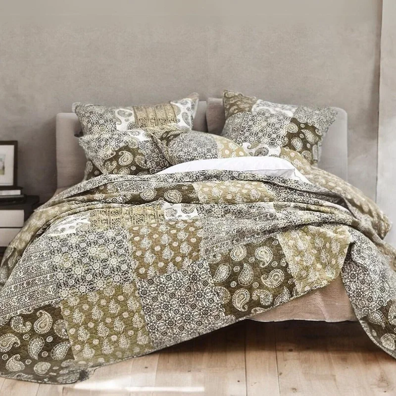 country style bedspreads with floral prints and gingham accents for a homely feelDaDa Bedding Bohemian Olive Brown Moroccan Paisley Floral Filigree Patchwork Cotton Bedspread Set (JHW-885)