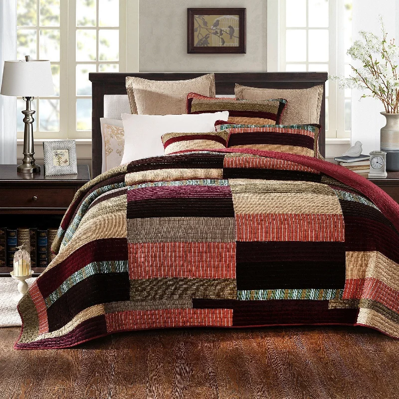 bohemian bedspreads with vibrant colors and patterns for an eclectic decorDaDa Bedding Classical Warm Desert Sands Cotton Velveteen Patchwork Bedspread Set (JHW-577)