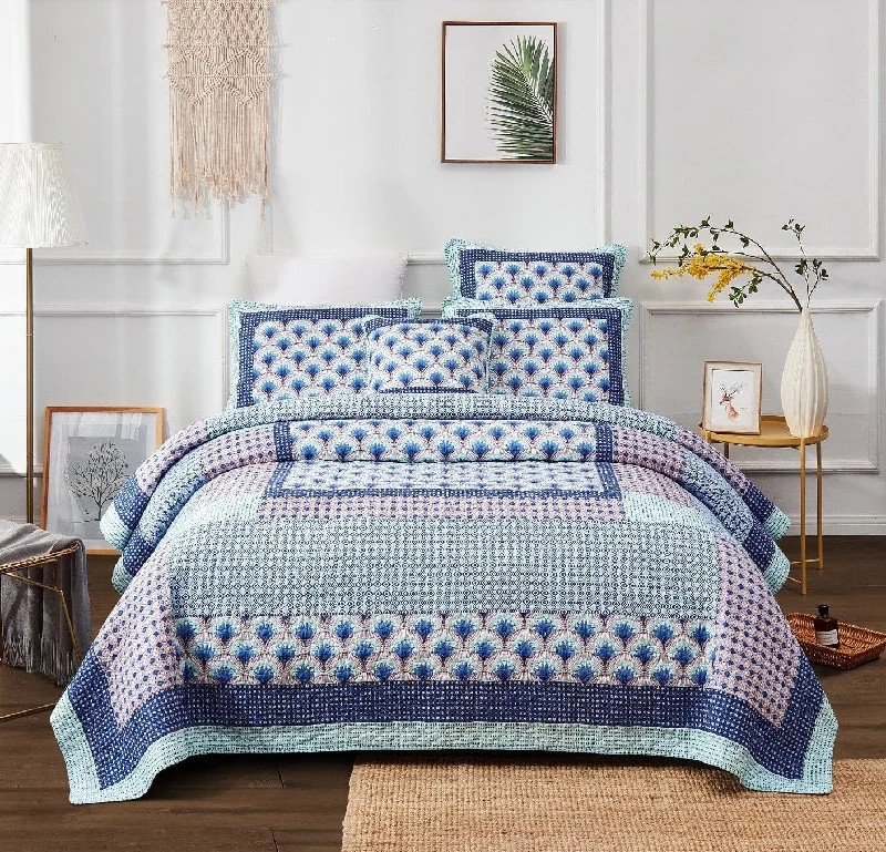 industrial style bedspreads with a rugged look for urban loftsDaDa Bedding Mediterranean Blue Mint Green Patchwork Quilted Bedspread Set (JHW-884)