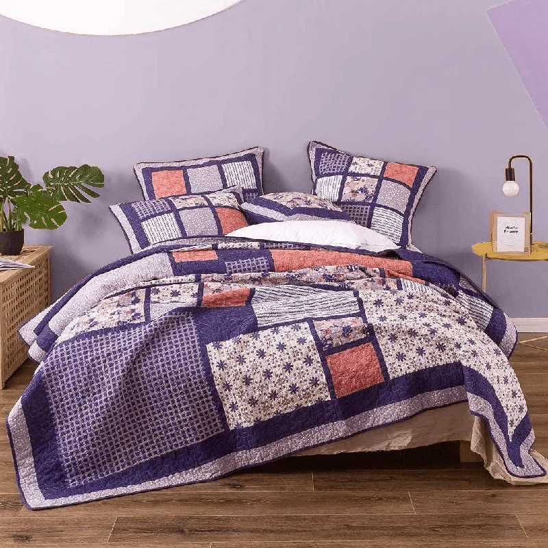 tropical style bedspreads with palm leaves and bright colors for a vacation - like vibeDaDa Bedding Peachy Pink Floral Blossoms Plum Purple Patchwork Quilted Bedspread Set - Designed in USA (JHW877)