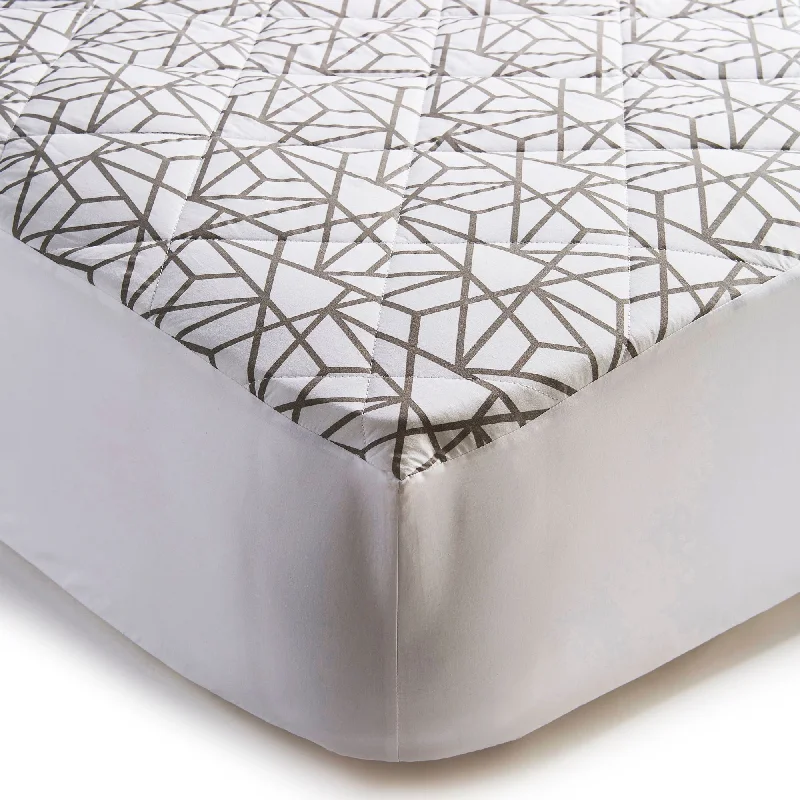 Gel - infused memory foam mattresses for cooler sleepDe-Stress - Biocrystal® BCI Sustainable Cotton Mattress Protector