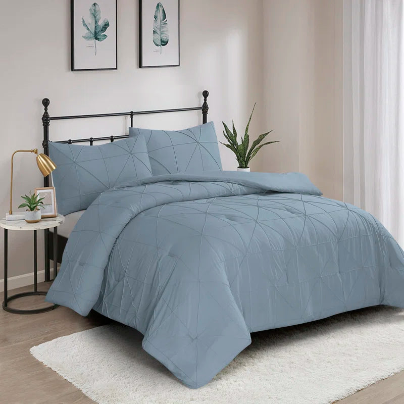 Latex - filled comforters with a bouncy texture and good supportHartford Comforter - Blue