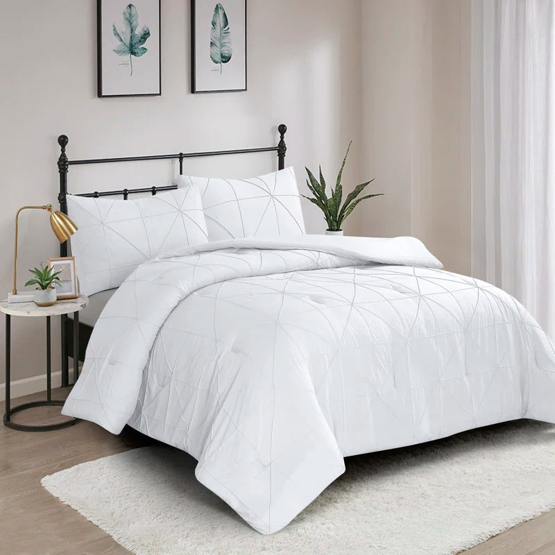 Cotton - filled comforters for a breathable and natural sleep experienceHartford Comforter - White