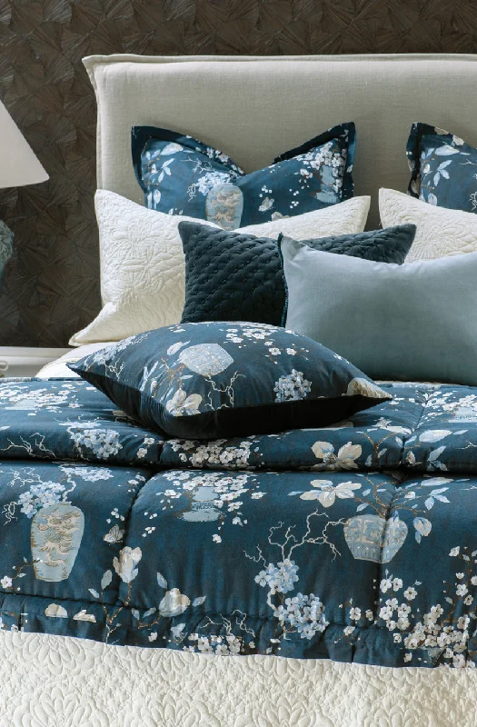 Duck down comforters with a softer feel and good warmth retentionikebana teal comforter