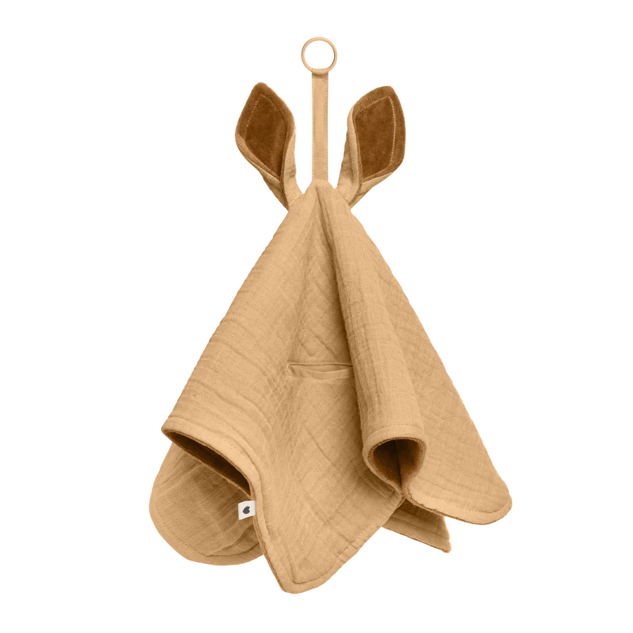 Silk - filled comforters for a luxurious and smooth touchBIBS Kangaroo Cuddle Cloth Comforter & Dummy Holder - Desert Sand