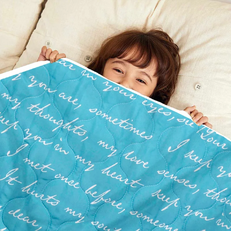 Bamboo - fiber - filled comforters with antibacterial and breathable qualitiesBlue Typography Letter Printed AC Quilt Comforter for Kids