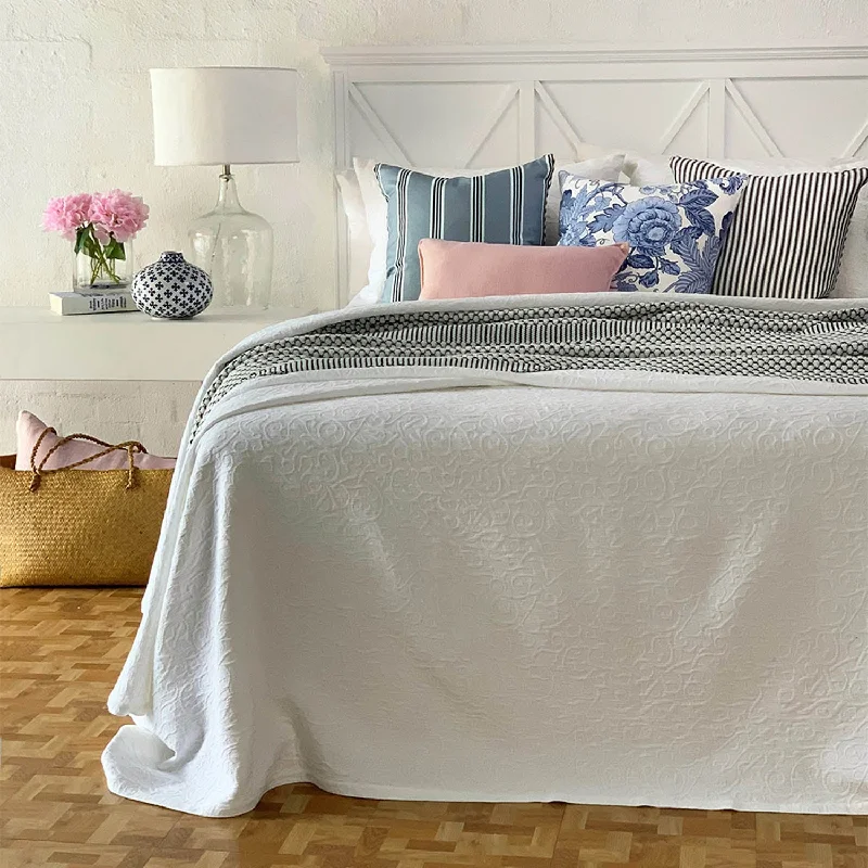 silk bedspreads with a luxurious and smooth textureLinensmith Freya Bedspread Set White