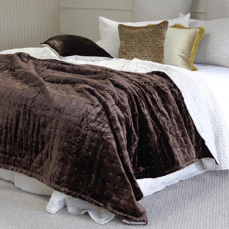 mid - century modern bedspreads with iconic shapes and colors for a stylish spaceLinensmith Maison Chocolate