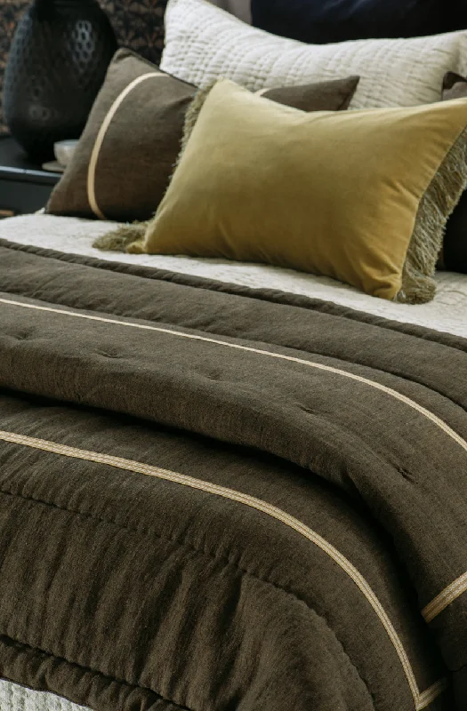 Goose down comforters known for their superior quality and insulationluchesi bronze comforter