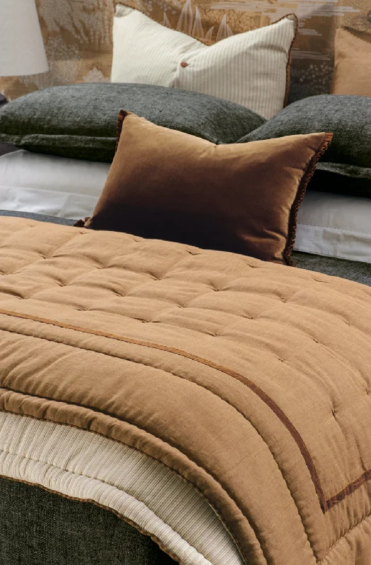 Silk - filled comforters for a luxurious and smooth touchLuchesi Sepia Comforter