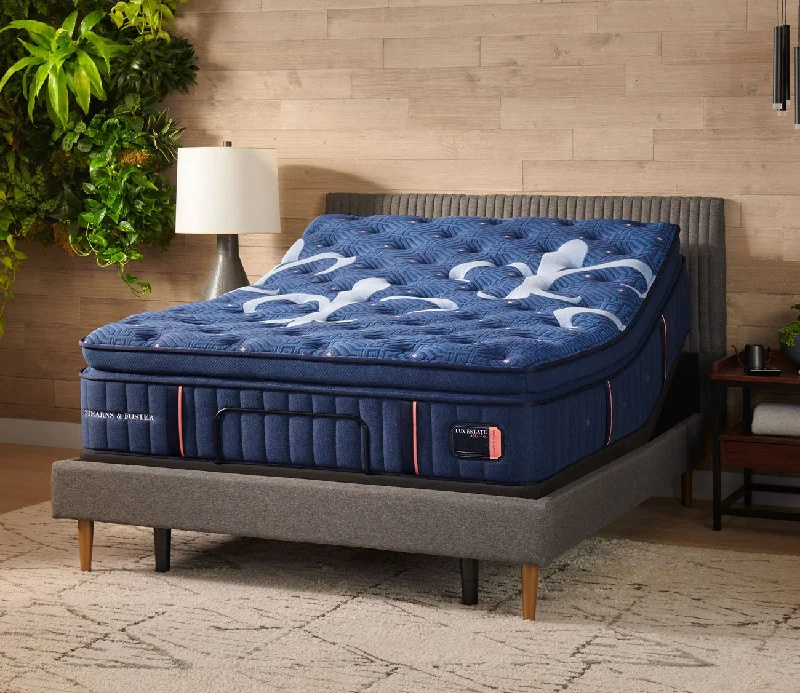 Innerspring mattresses with coil counts for supportStearns & Foster Lux Estate Plush Euro Pillow Top Mattress