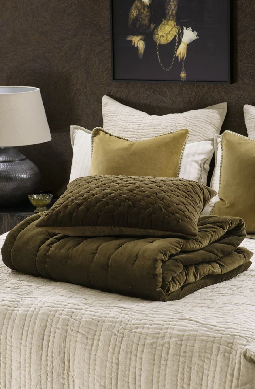 Microfiber - filled comforters that are lightweight and easy to care forMica Deep Moss Comforter