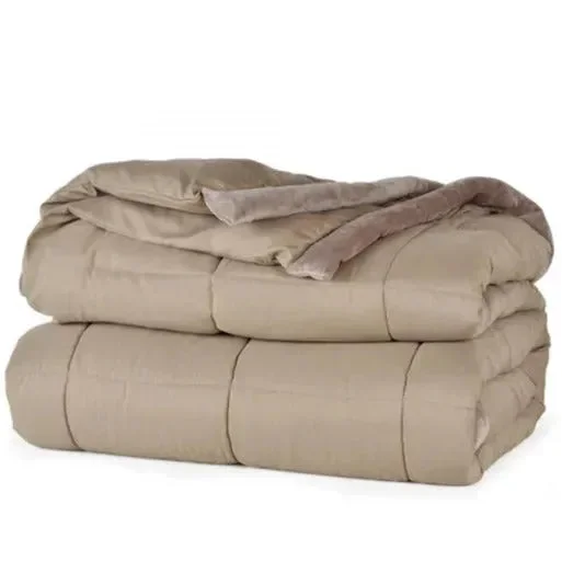 Latex - filled comforters with a bouncy texture and good supportMicrofiber Down Alternative Comforter 2 PK