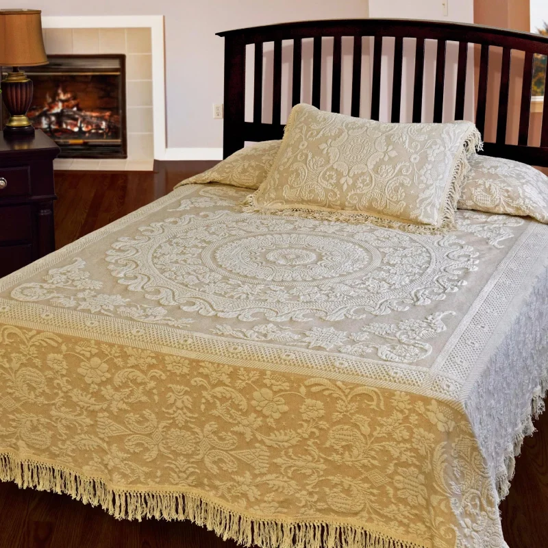 southwestern style bedspreads with native american patterns for a cultural touchQueen Elizabeth Matelasse Bedspread