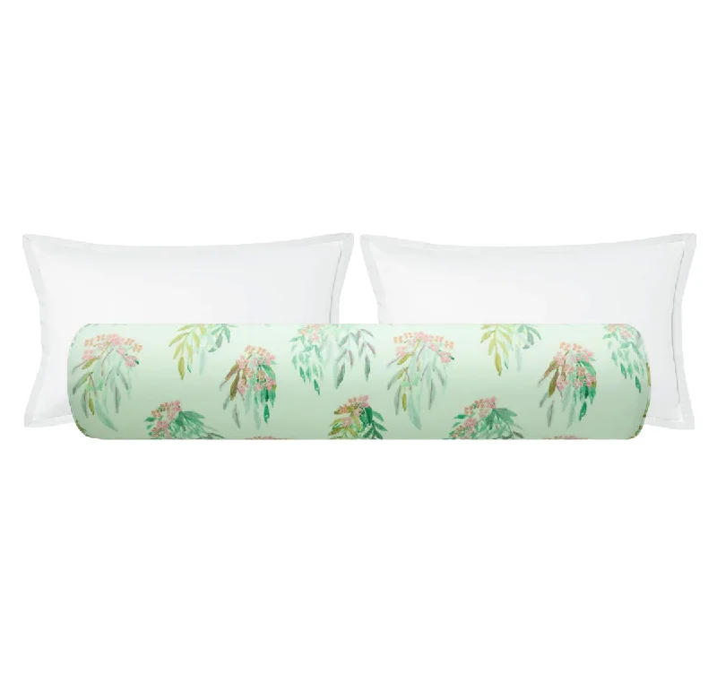 Bolsters for Scandinavian - Style Interiors to Enhance CozinessTHE BOLSTER :: LARA | LULIE WALLACE