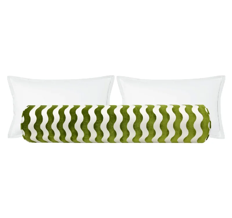 Bolsters for Pregnant Women to Alleviate Hip PainTHE BOLSTER :: THE WAVE // LETTUCE | SCHUMACHER